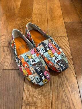 Bobs Casual Shoes Dog Pattern size women’s 5